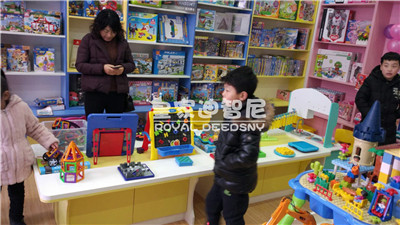 選品為王 皇家迪智尼揭示玩具店創(chuàng)業(yè)成功的核心密碼